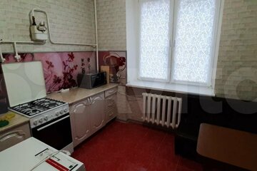 2-к квартира, 54 м², 1/4 эт.