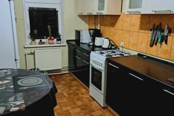 2-к квартира, 65 м², 10/10 эт.