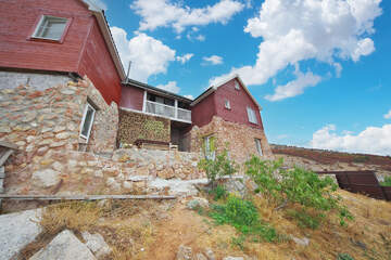 Дом, 250 м², 2 эт.