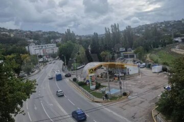 2-к квартира, 56 м², 4/4 эт.